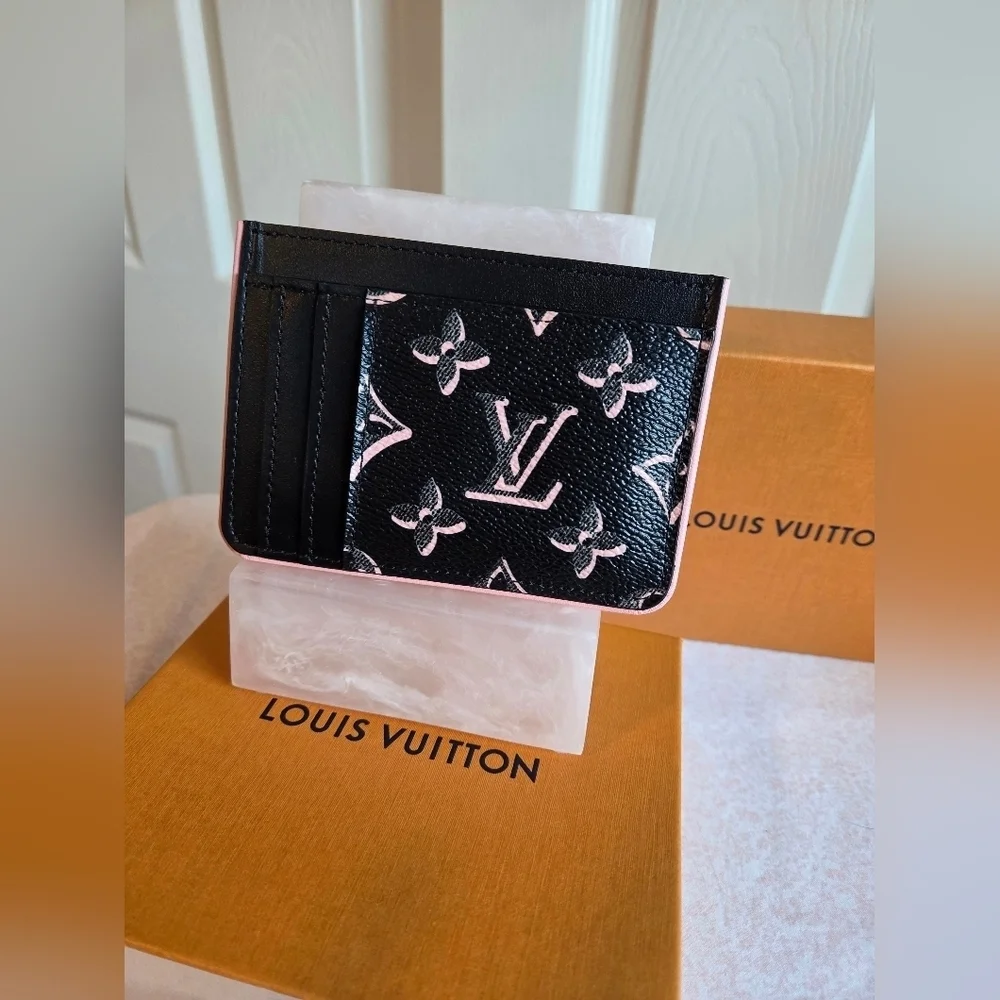 Louis Vuitton Card Holder – Fall for You Black Pink